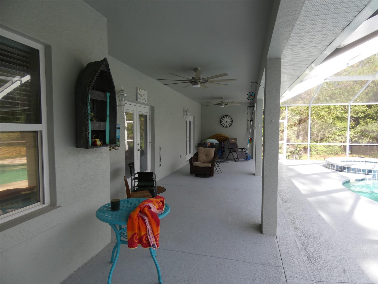 Image 9 of 43 For 20381 86th Loop