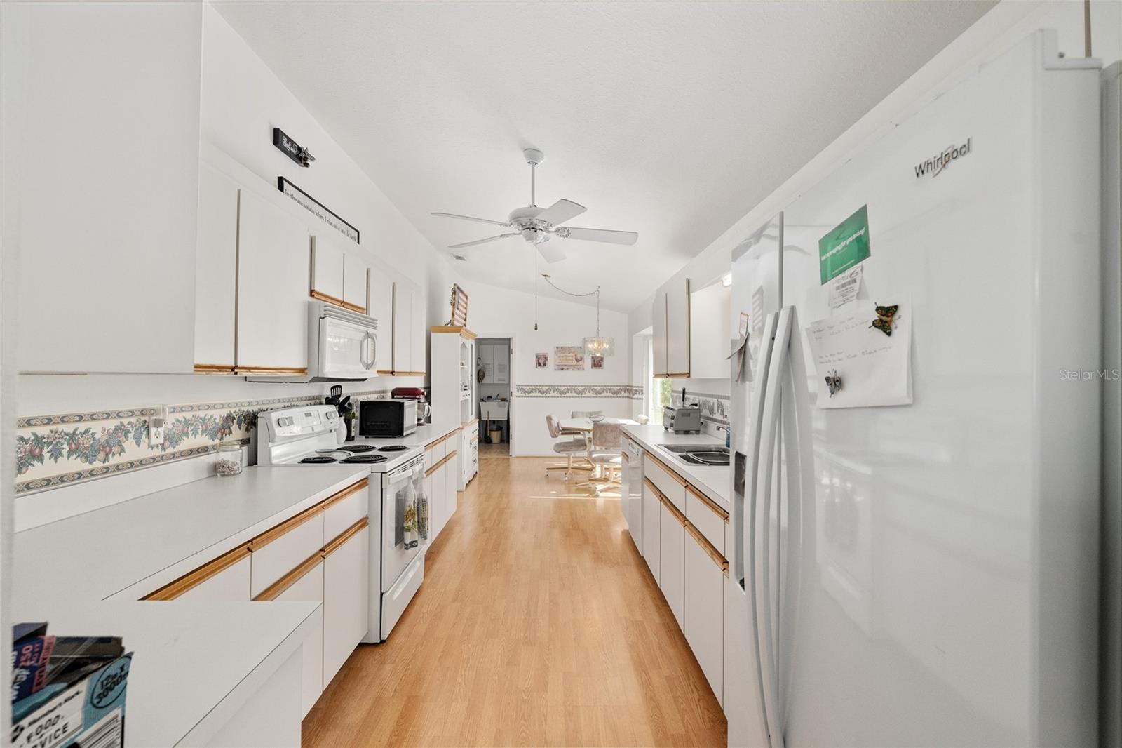 Image 17 of 54 For 13727 87th Avenue