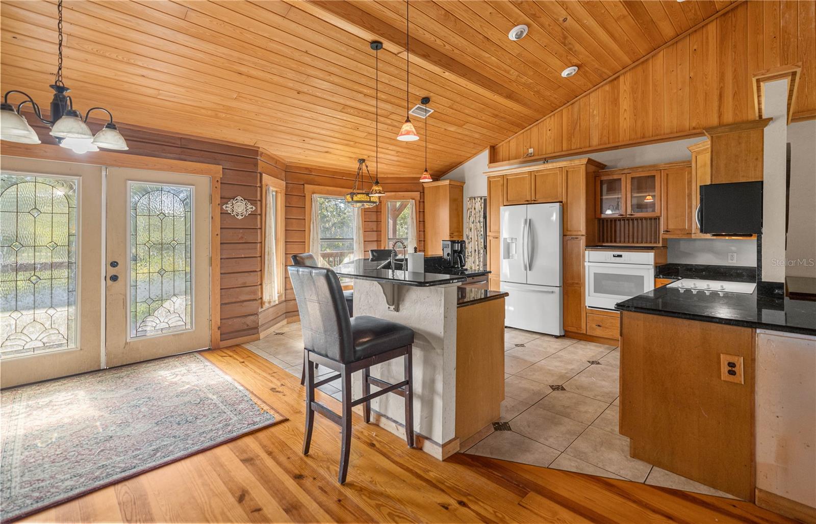 Image 16 of 35 For 11351 93rd Terrace