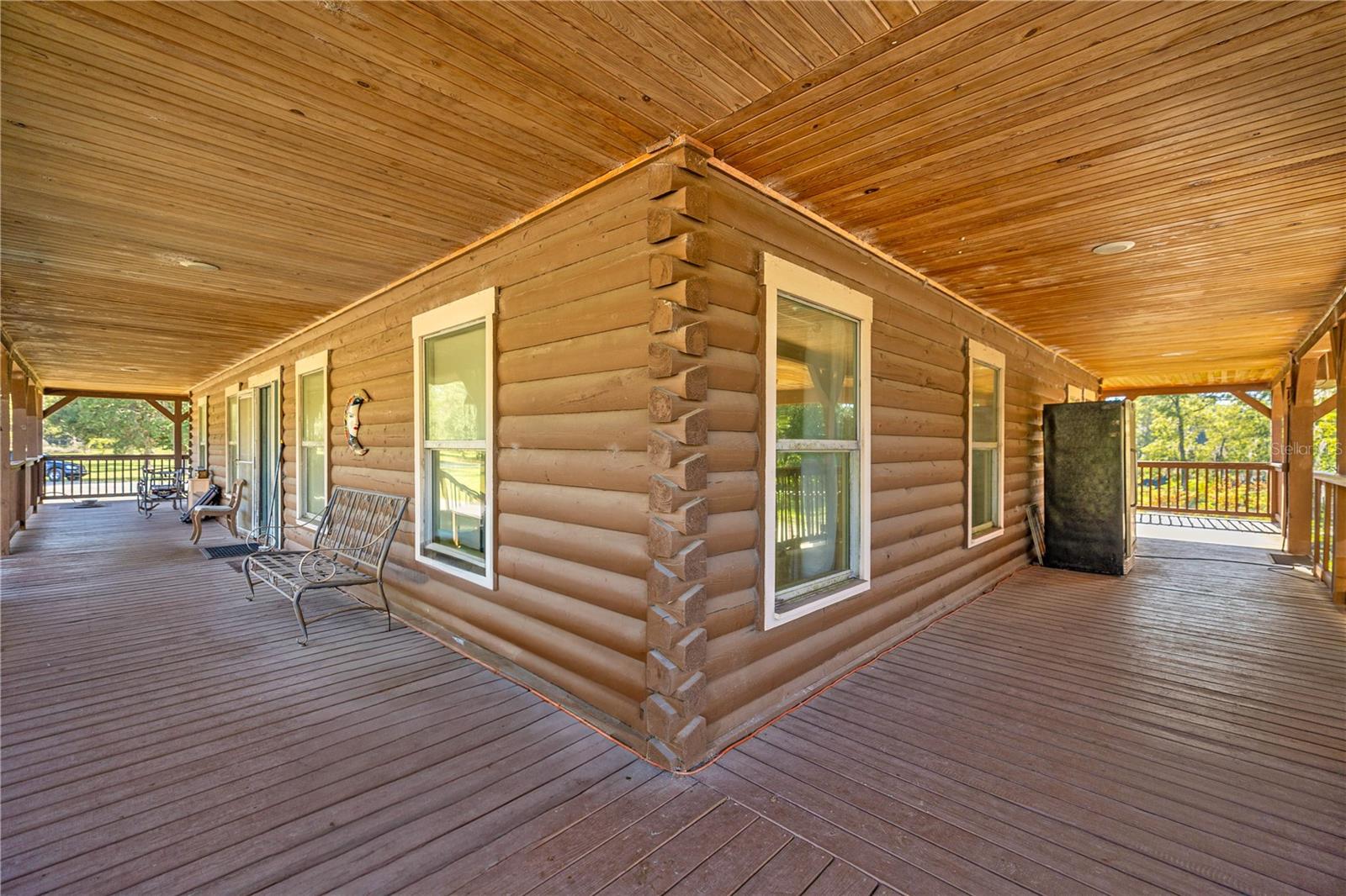 Image 28 of 35 For 11351 93rd Terrace