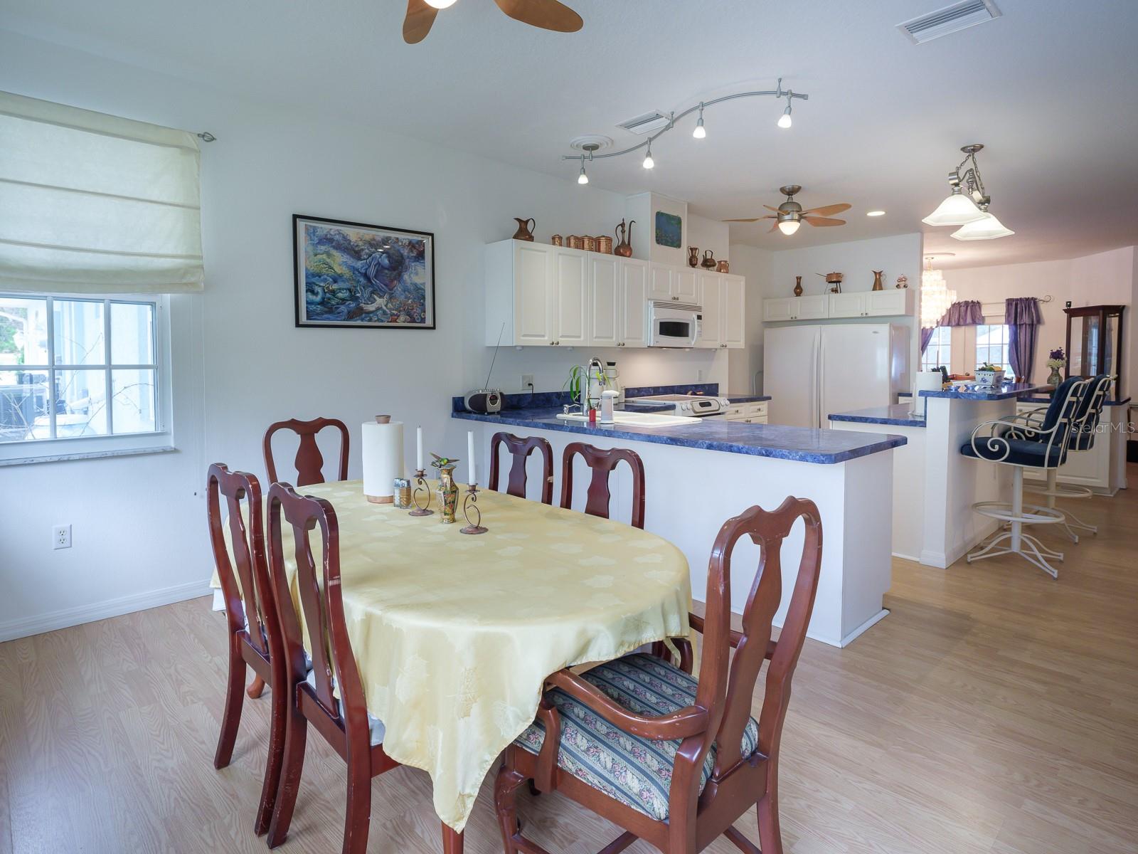 Image 40 of 94 For 5432 Pecos Terrace