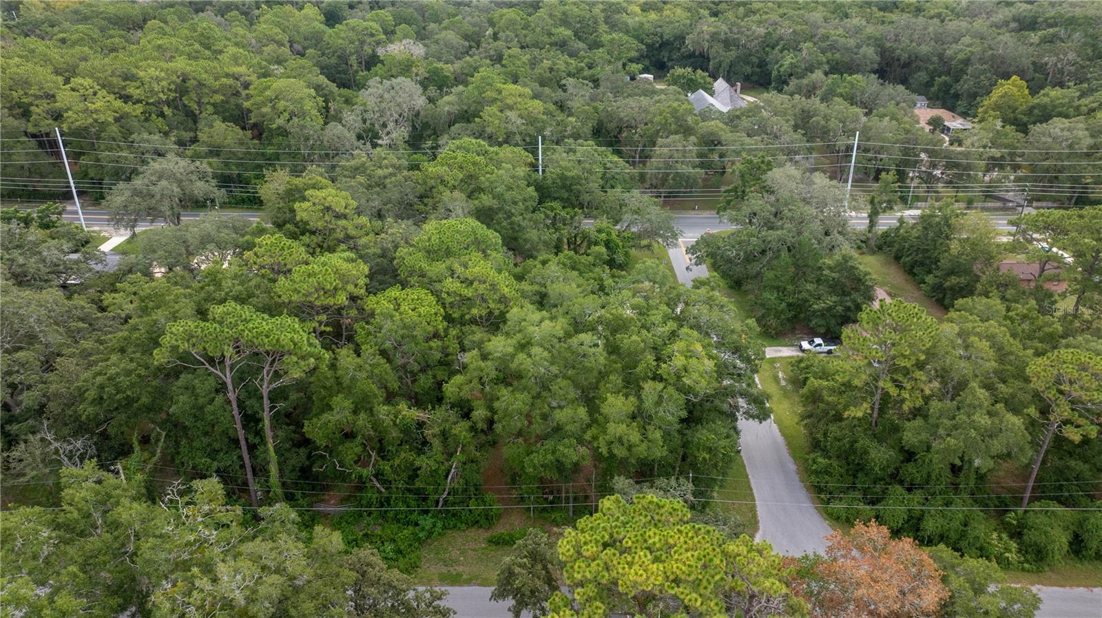 Listing photo id 34 for 2449 40th Street