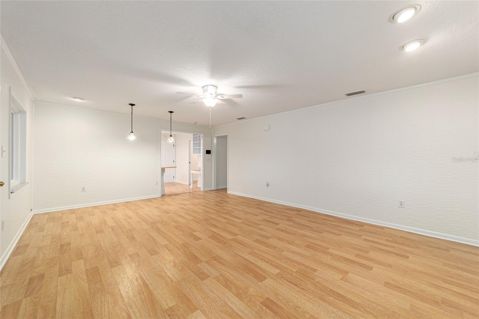 Image 39 of 83 For 3561 30th Terrace