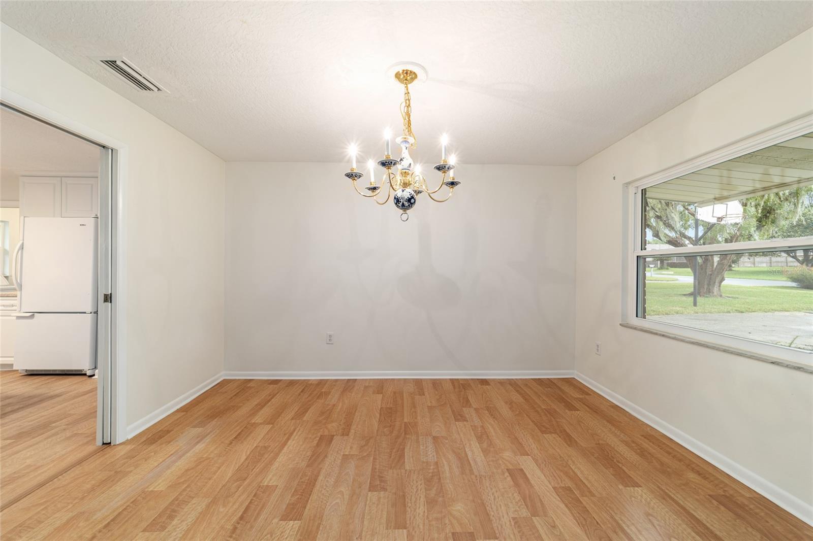 Image 41 of 83 For 3561 30th Terrace