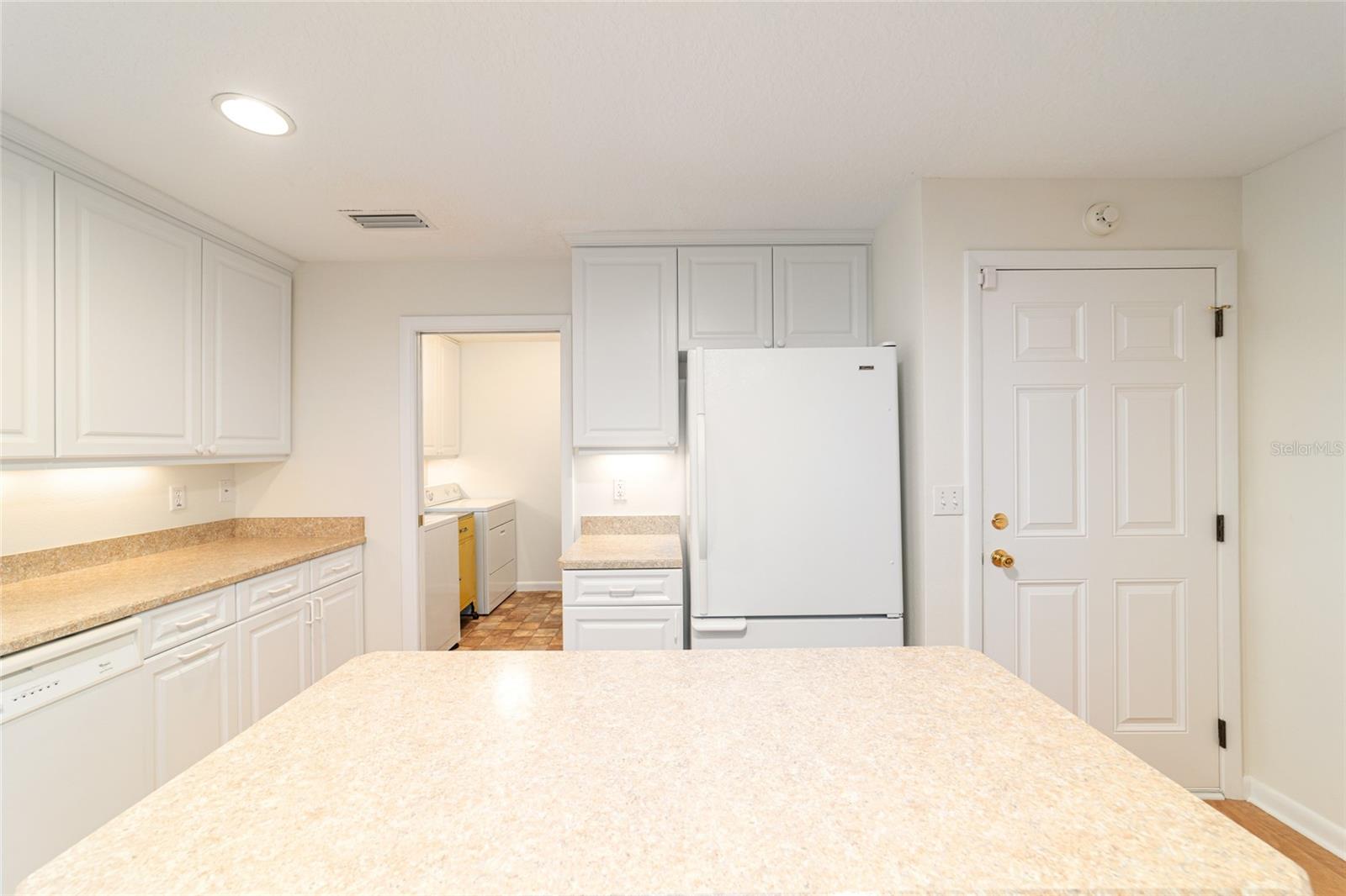 Image 48 of 83 For 3561 30th Terrace