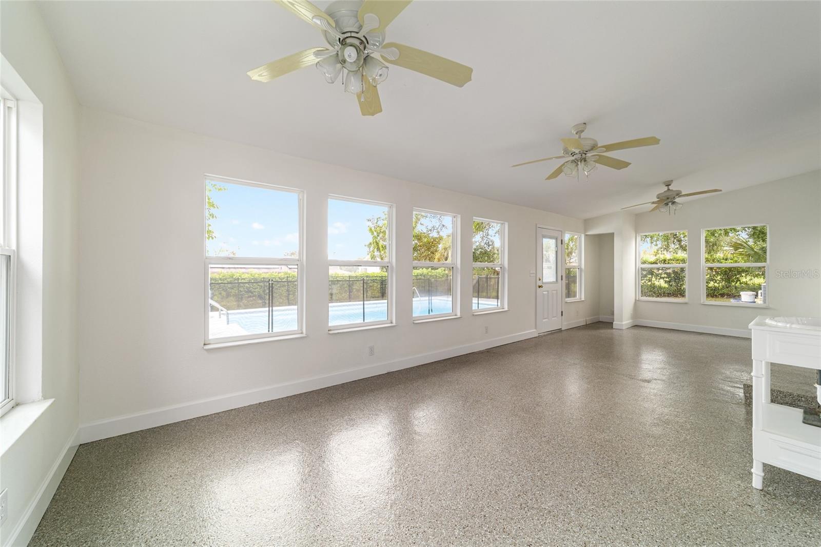 Image 70 of 83 For 3561 30th Terrace