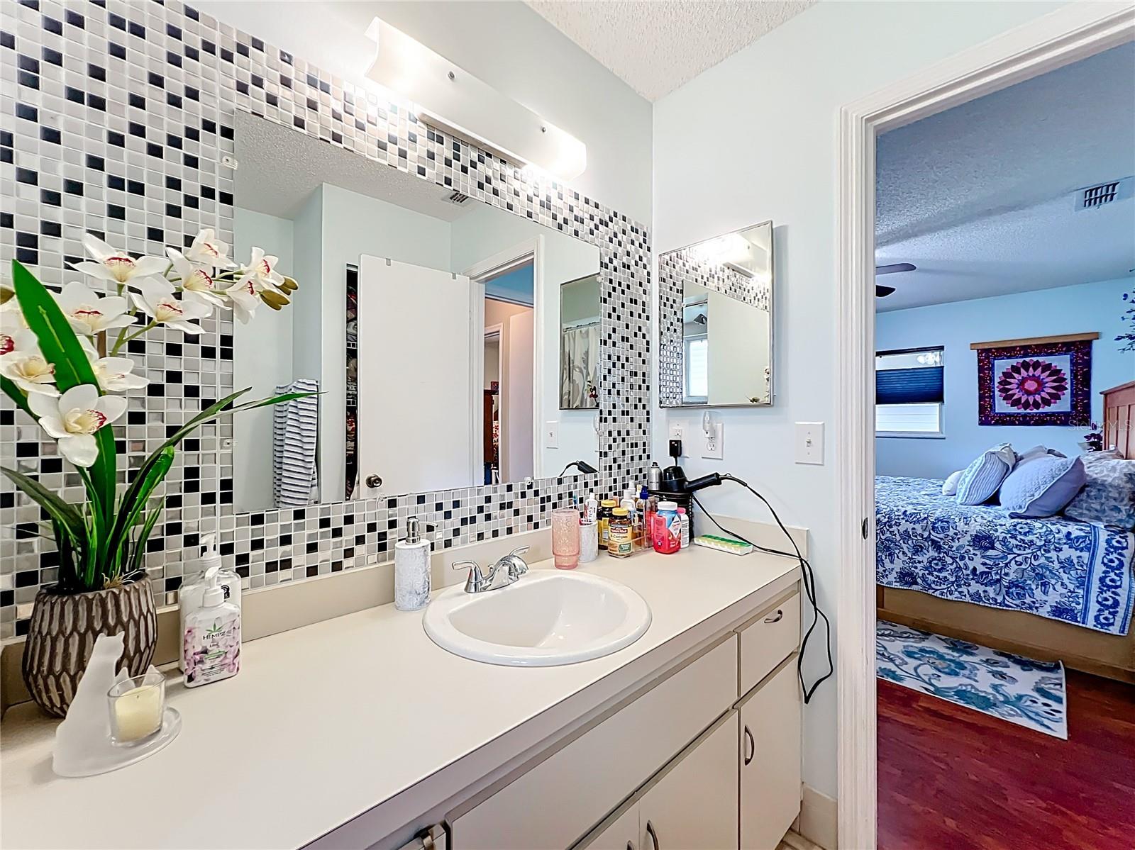 Image 31 of 50 For 6468 107th Place