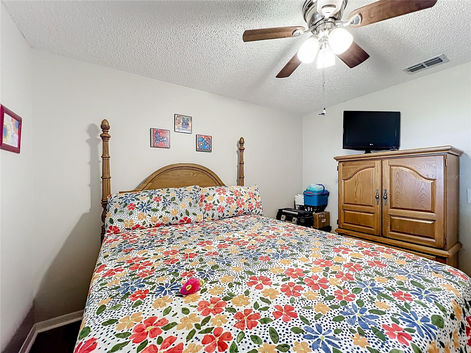 Image 33 of 50 For 6468 107th Place