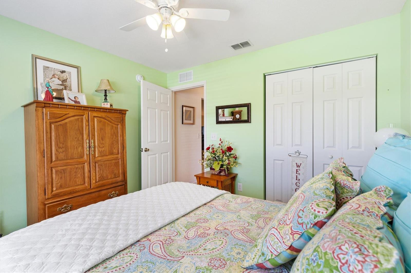 Image 18 of 52 For 17508 119th Circle