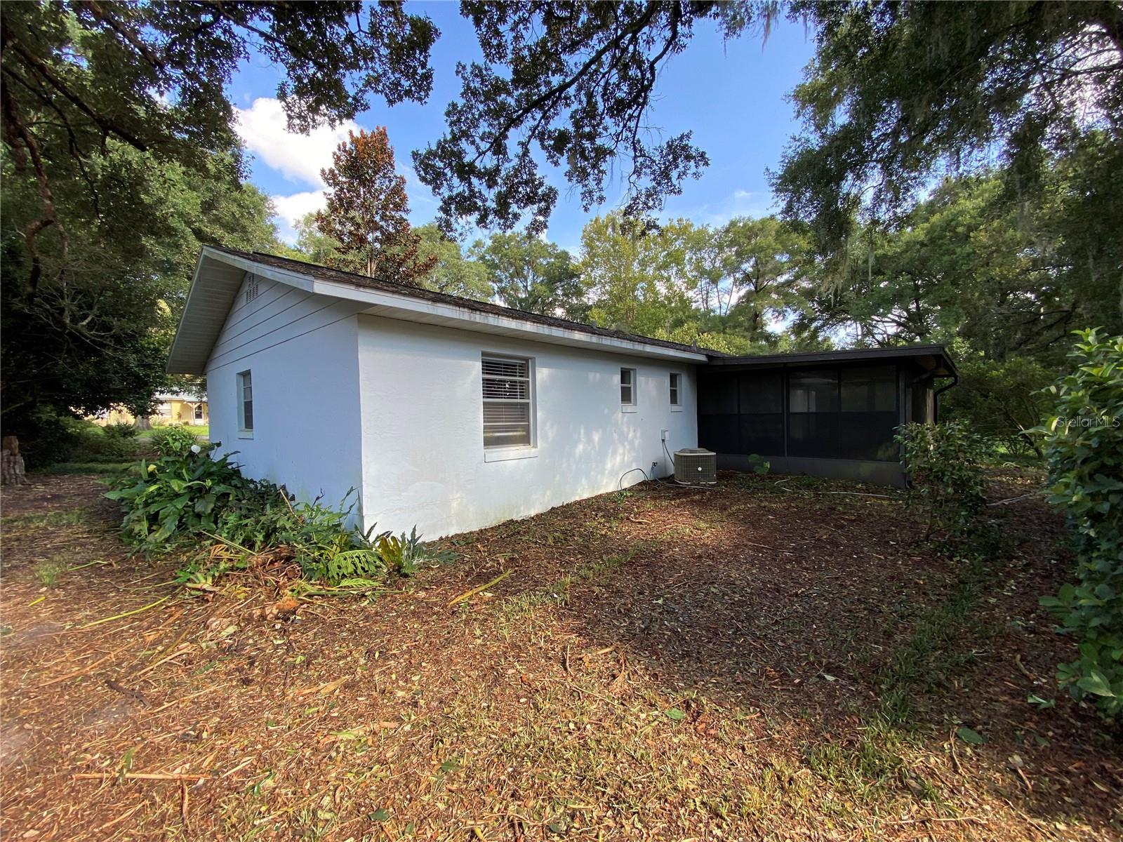 Image 21 of 25 For 3236 17th Terrace