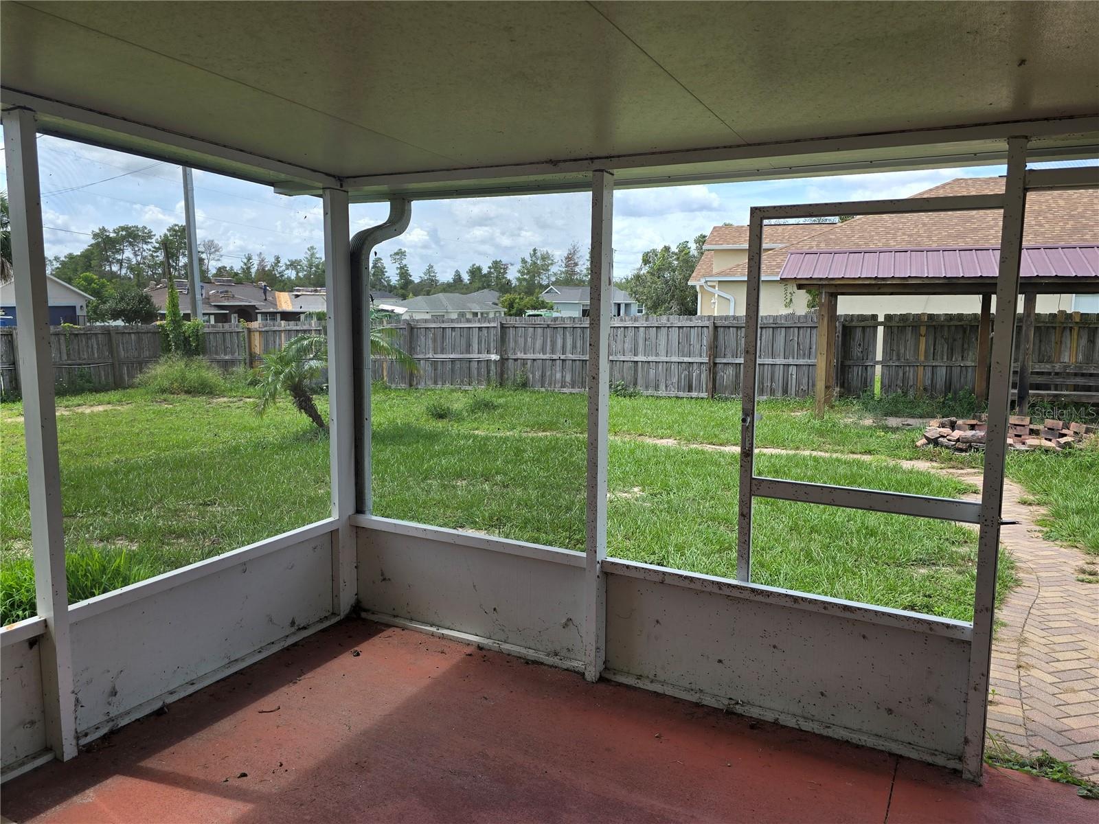 Image 8 of 17 For 2731 161st Loop