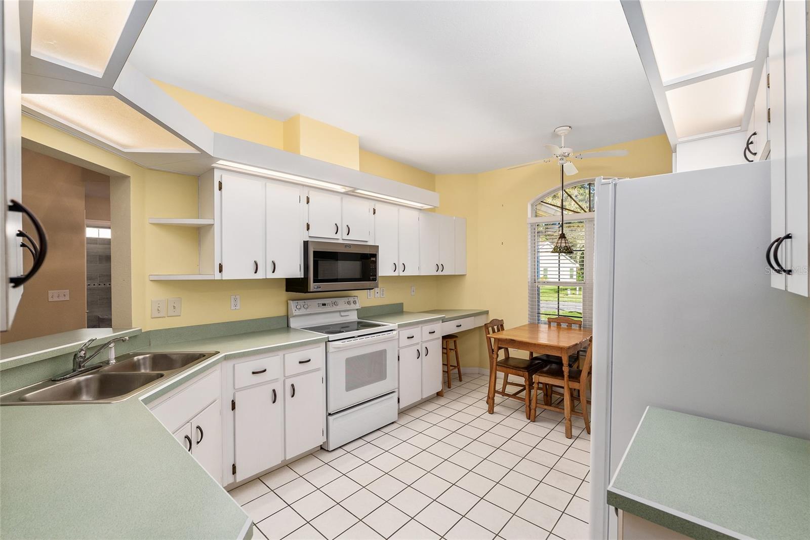 Image 28 of 40 For 11631 Sw 71st Cir