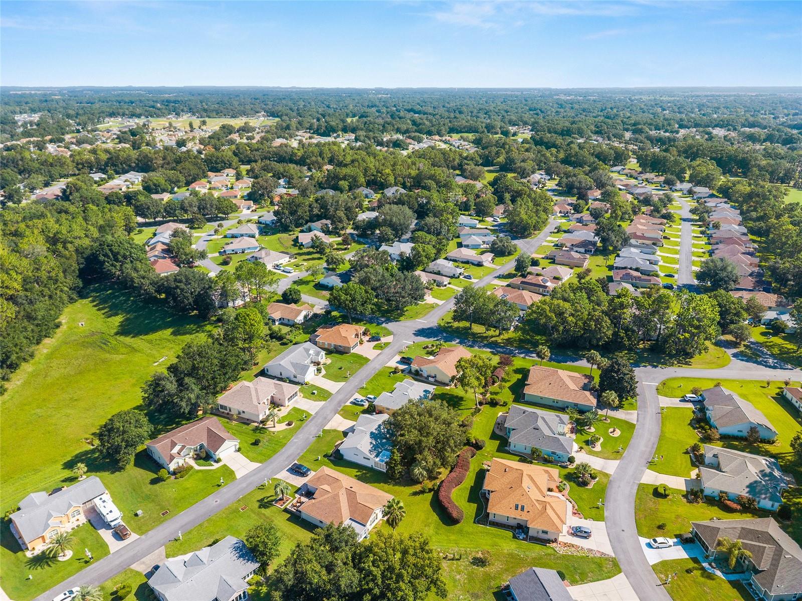 Image 37 of 40 For 11631 Sw 71st Cir