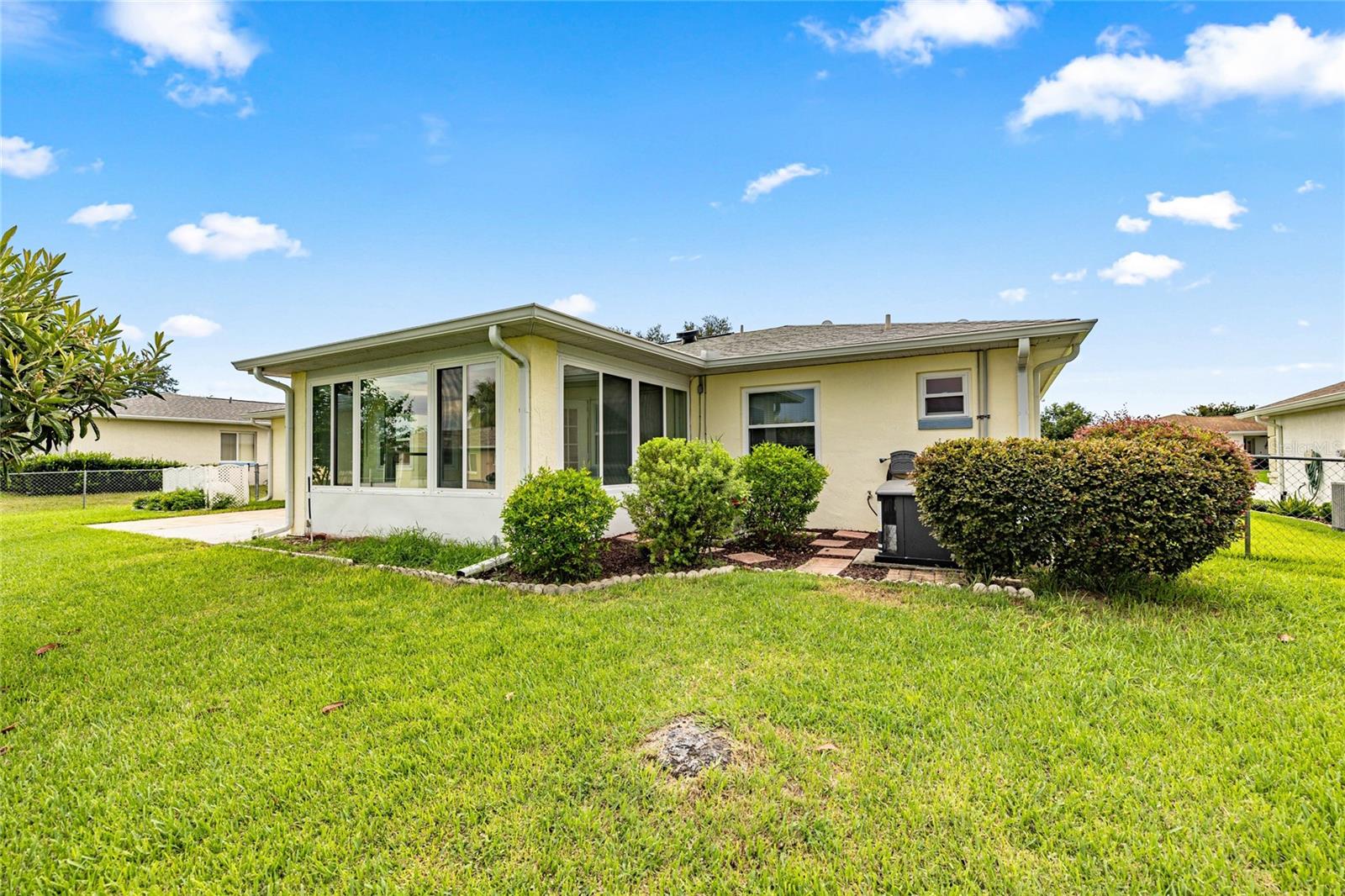 Image 12 of 36 For 9948 62nd Avenue
