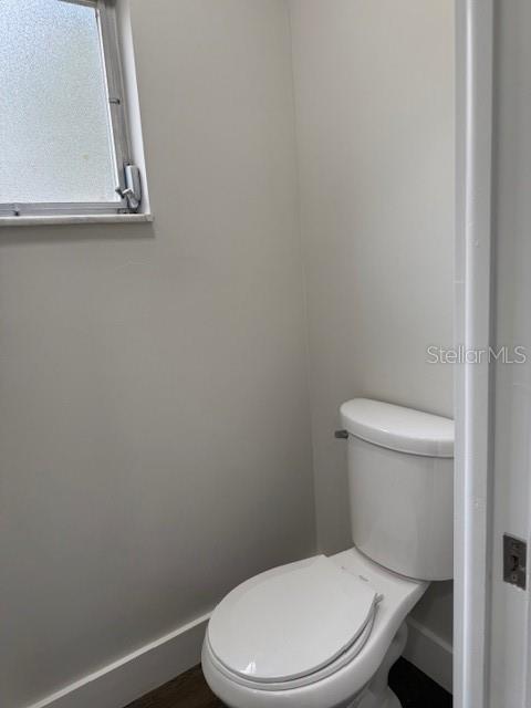 Image 28 of 32 For 616 Water Road