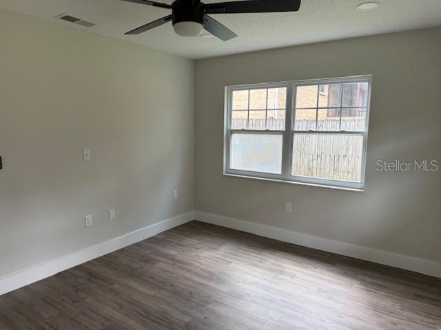 Image 30 of 32 For 616 Water Road