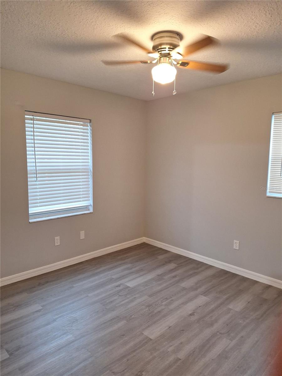 Image 16 of 25 For 4172 35th Avenue Road