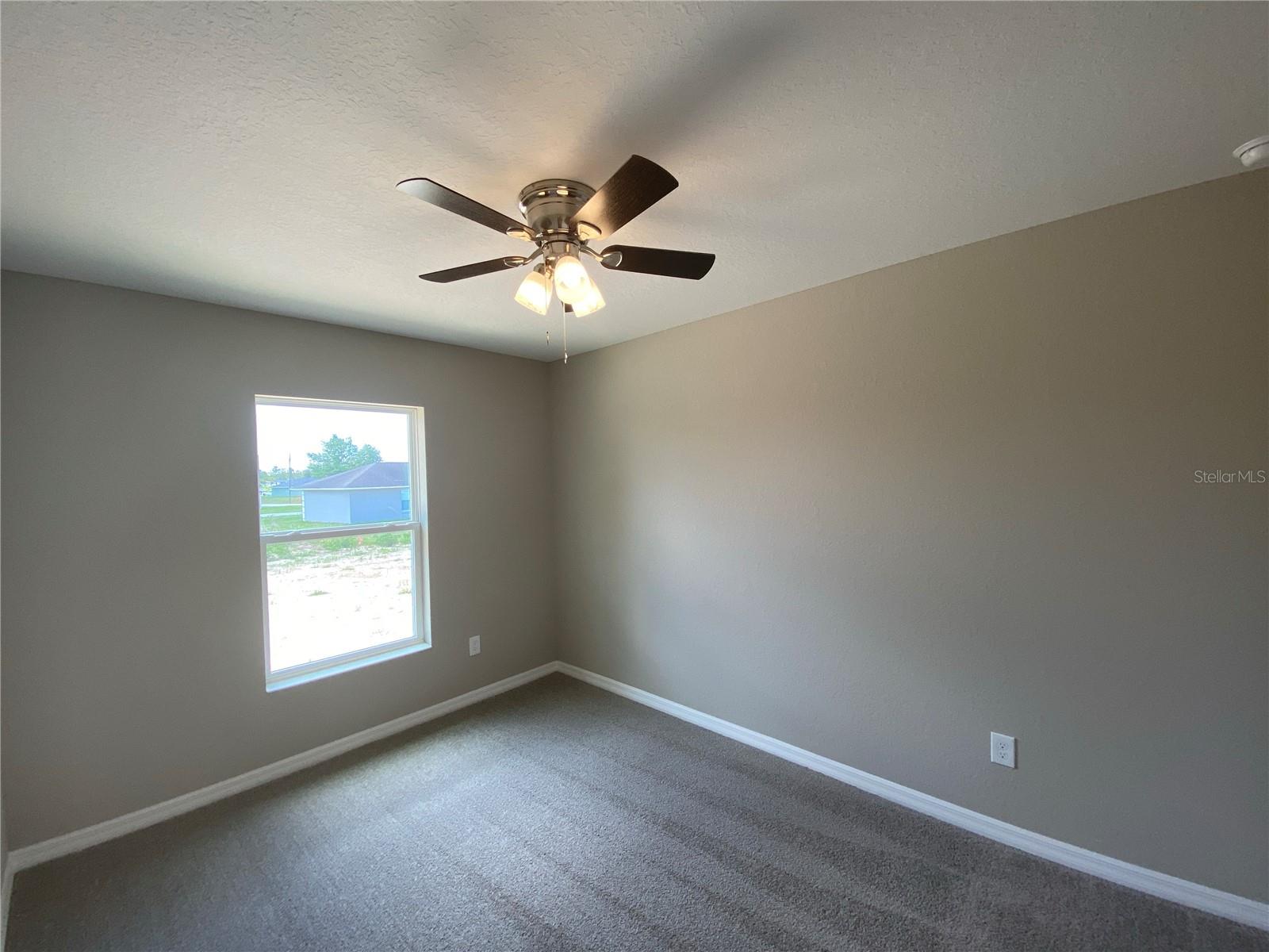 Image 12 of 25 For 158 Larch Road