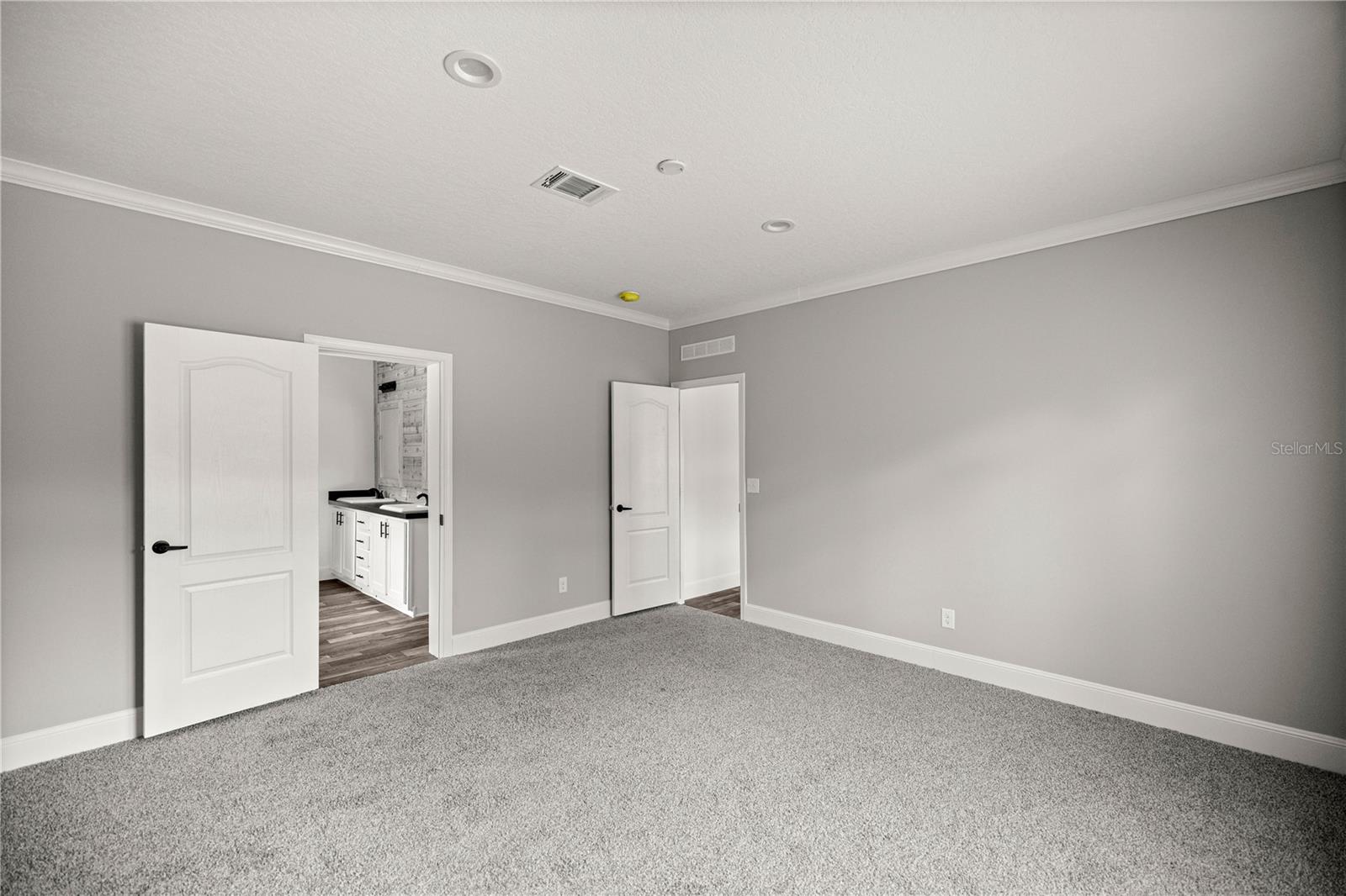 Image 16 of 31 For 12451 82 Place