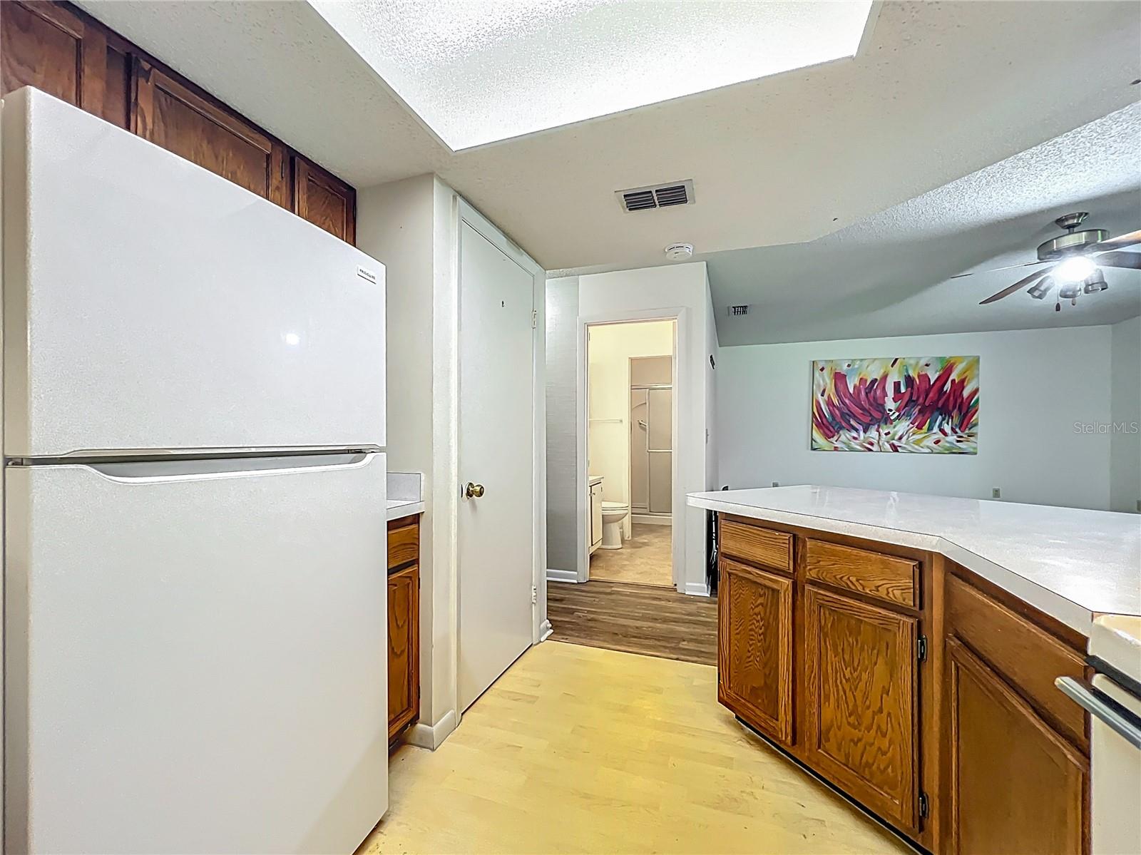 Image 11 of 42 For 496 Bahia Circle B