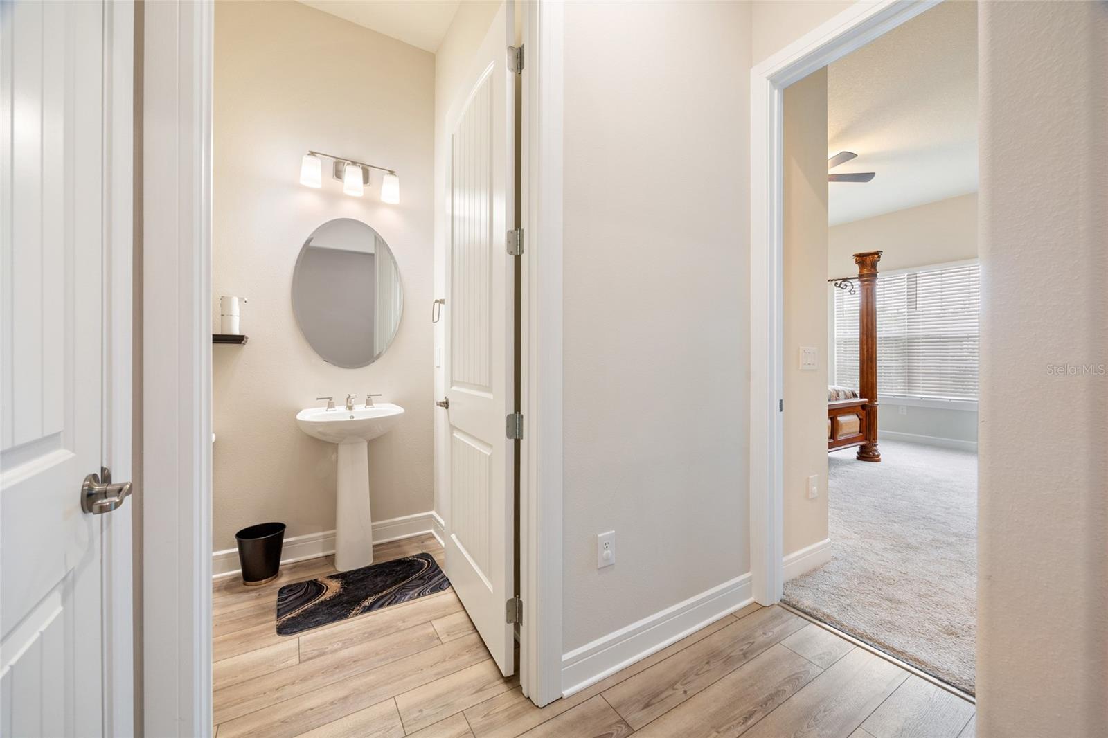 Image 31 of 66 For 5564 90th Avenue