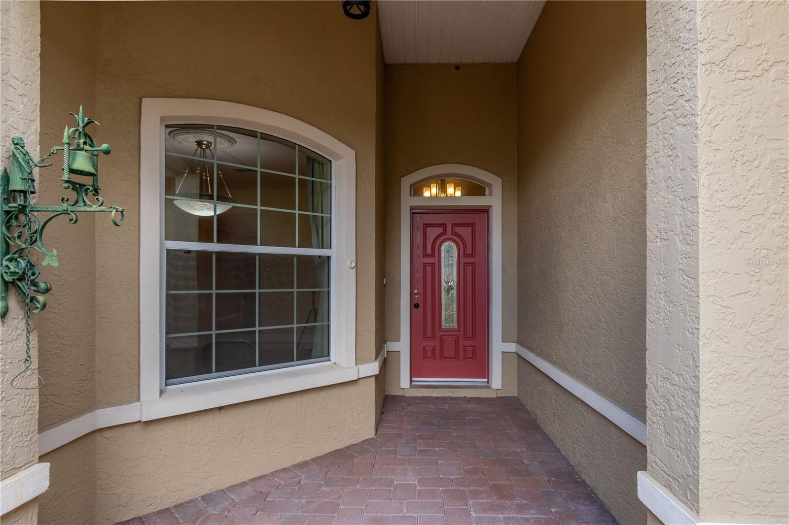 Listing photo id 1 for 8650 83rd Loop