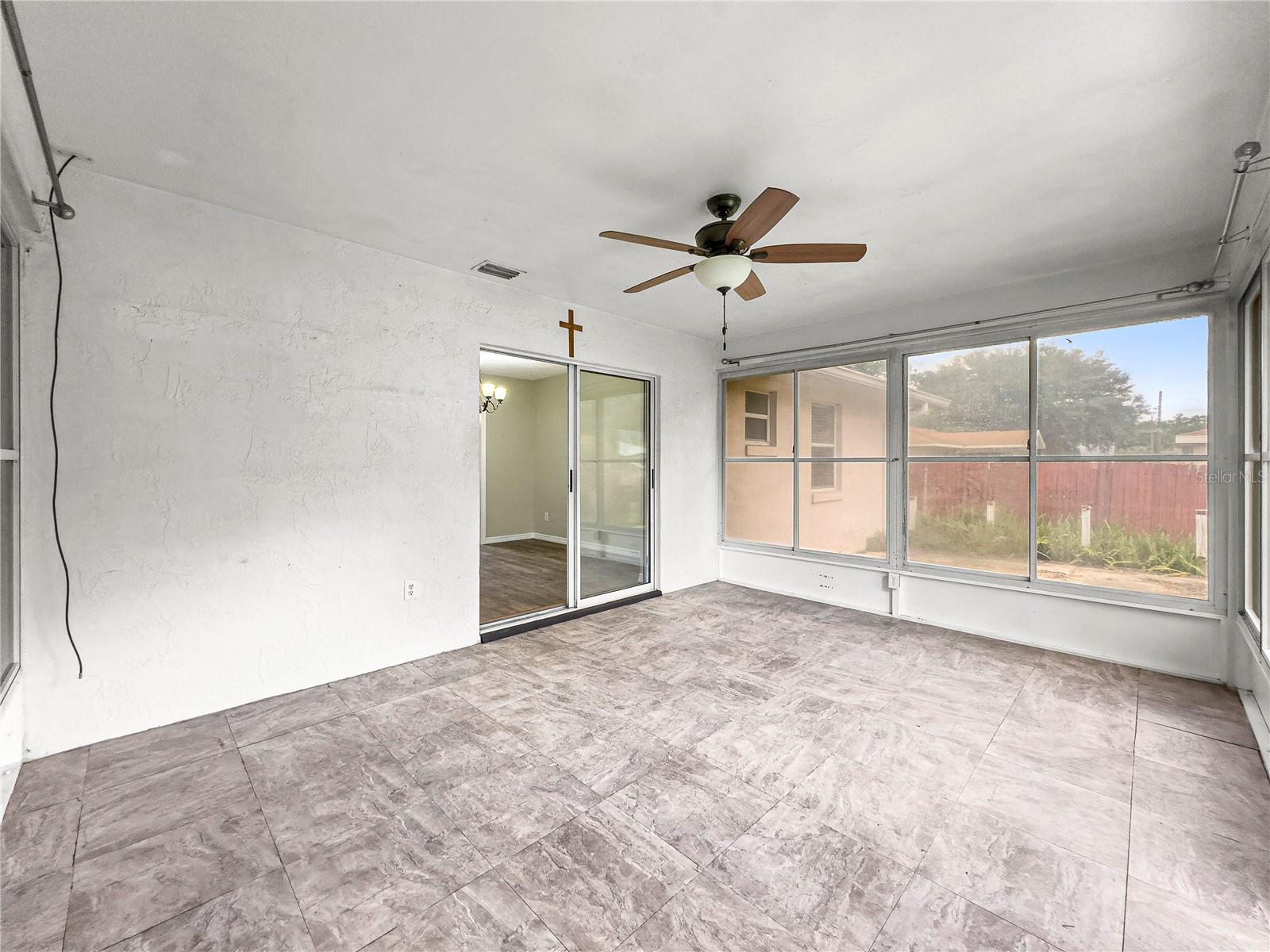 Image 27 of 30 For 10739 44th Terrace