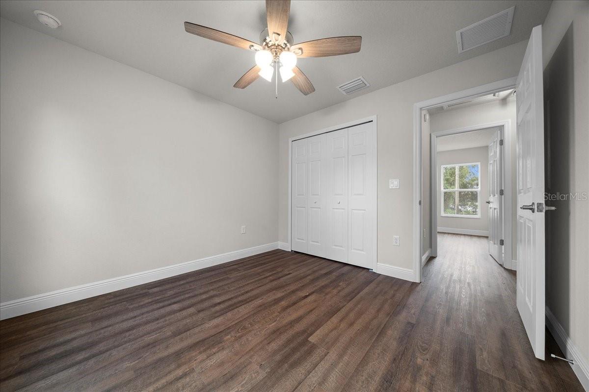 Image 26 of 84 For 3 Malauka Radial Track