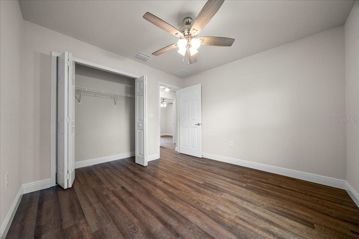 Image 31 of 84 For 3 Malauka Radial Track