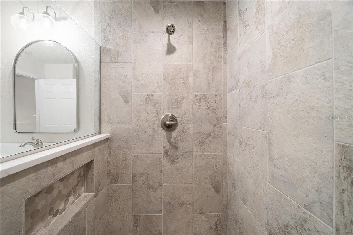 Image 58 of 84 For 3 Malauka Radial Track