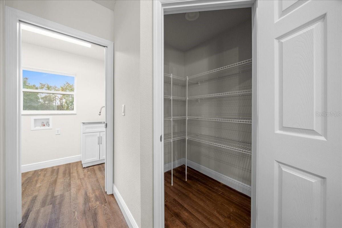 Image 60 of 84 For 3 Malauka Radial Track