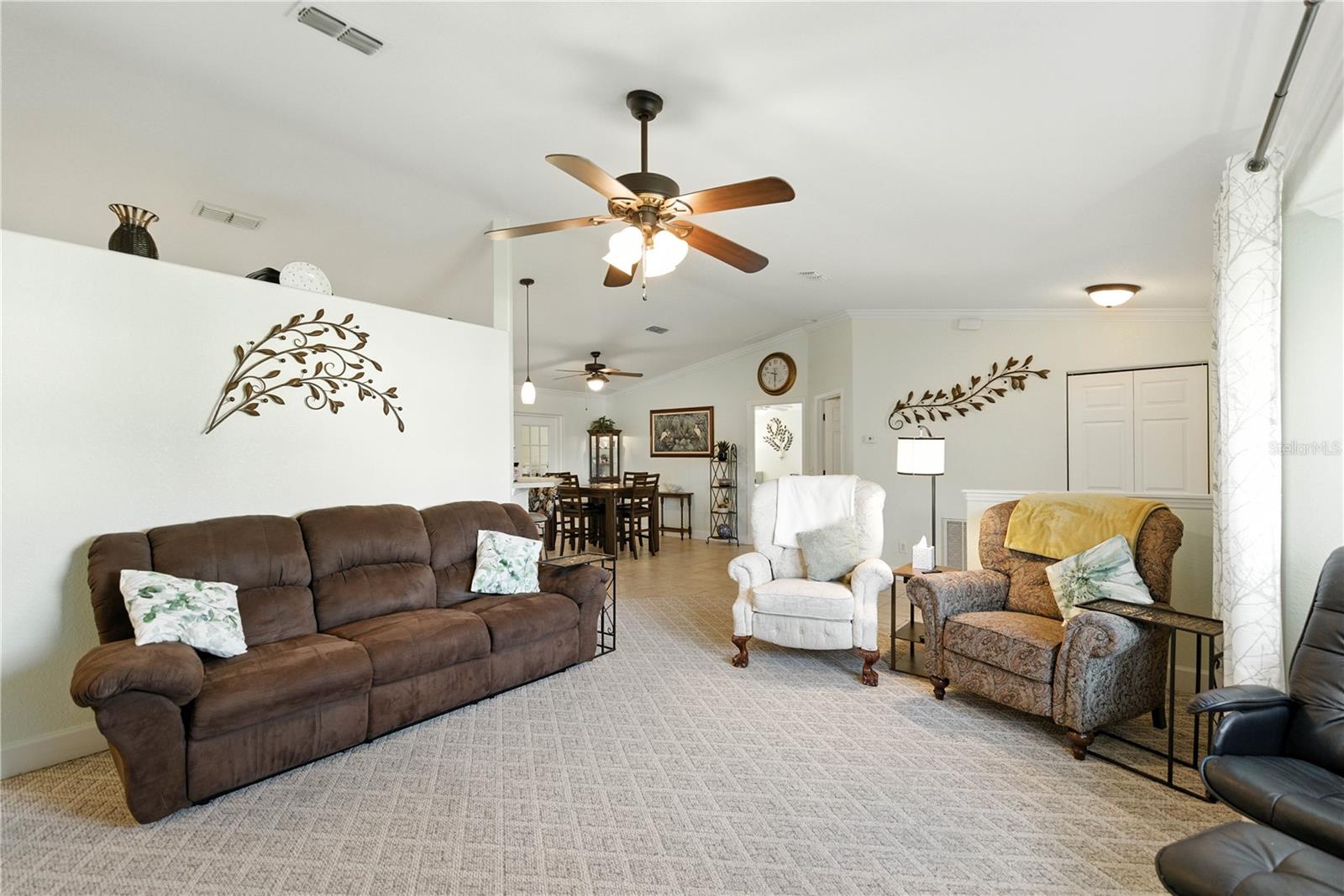 Listing photo id 15 for 5968 103rd Loop