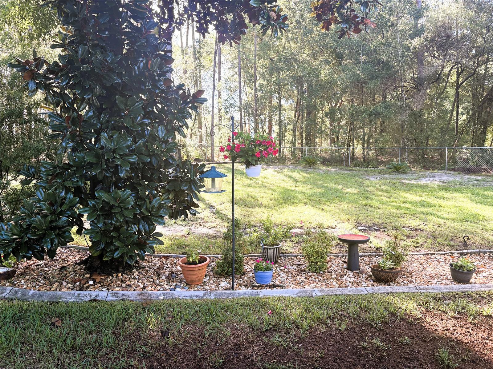 Listing photo id 22 for 5968 103rd Loop