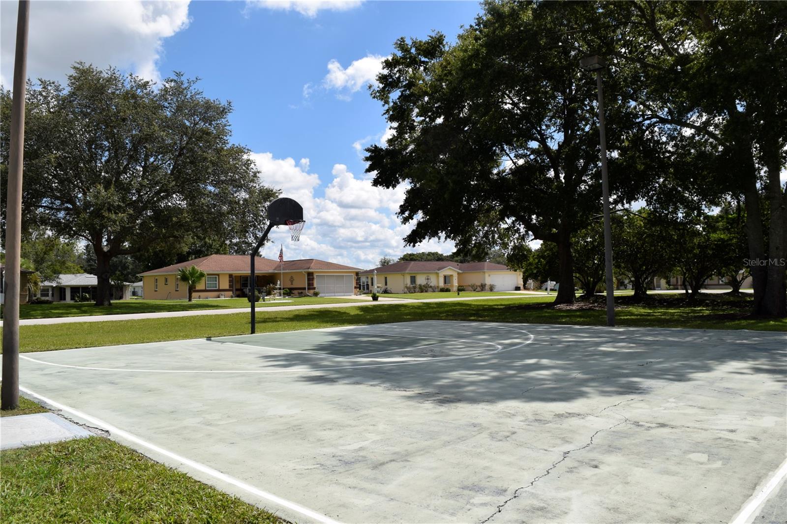 Listing photo id 43 for 5968 103rd Loop