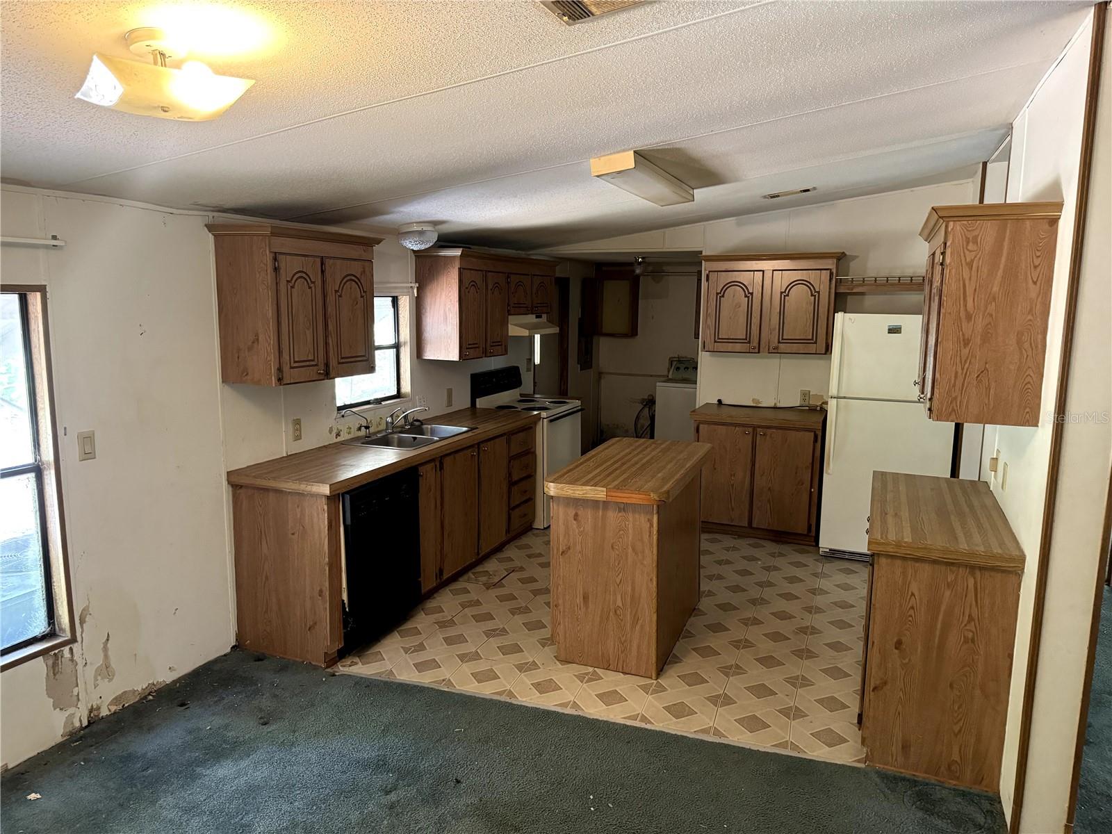 Image 5 of 13 For 7191 28th Lane