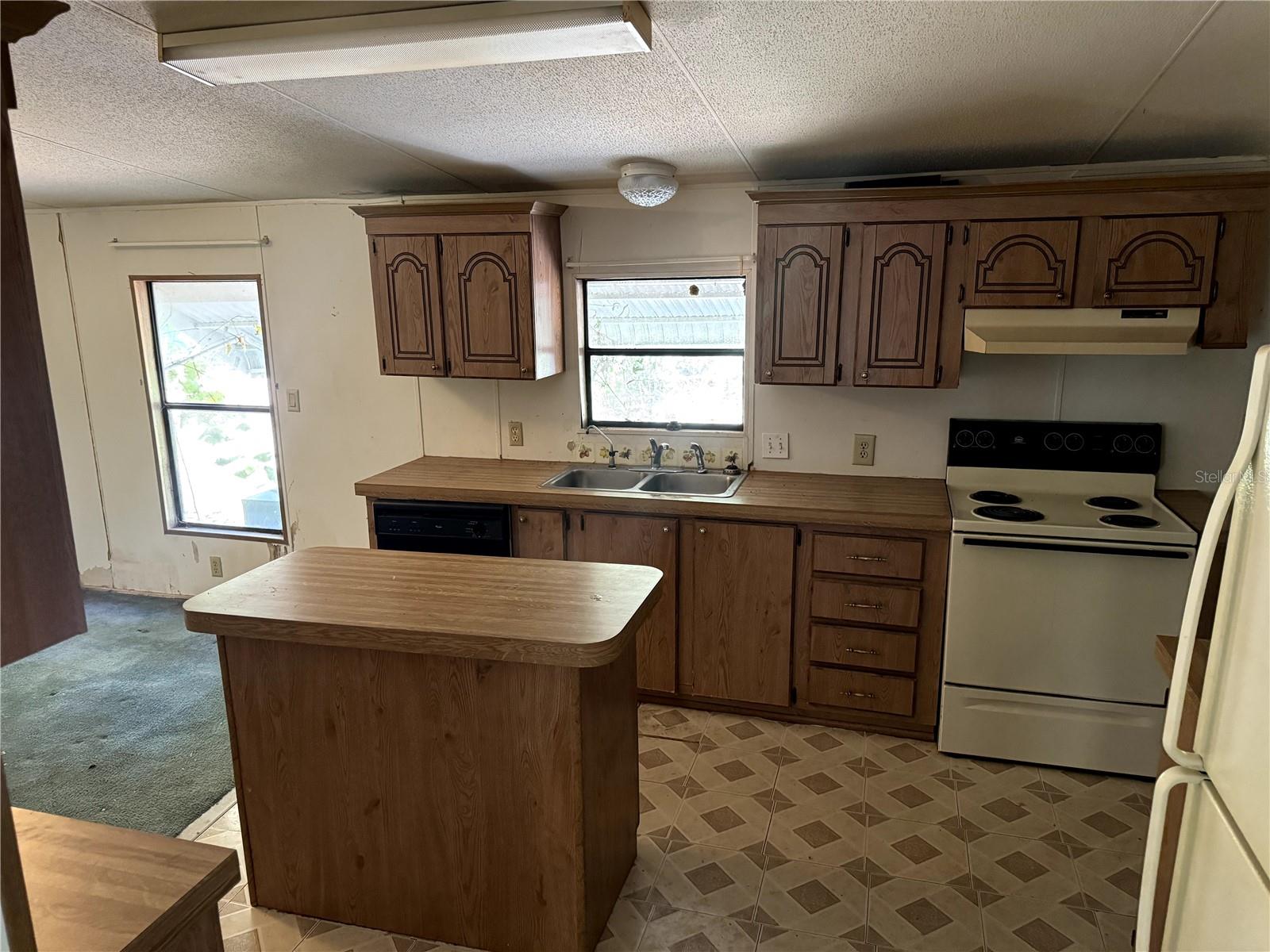Image 7 of 13 For 7191 28th Lane