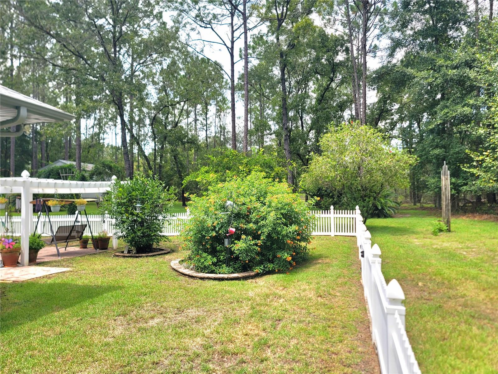 Image 60 of 62 For 21525 82nd Loop