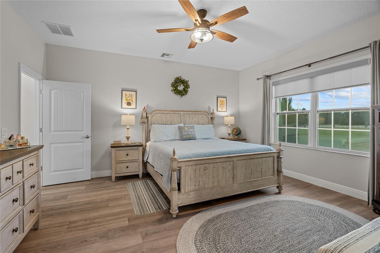 Image 21 of 86 For 21679 106th Lane Road