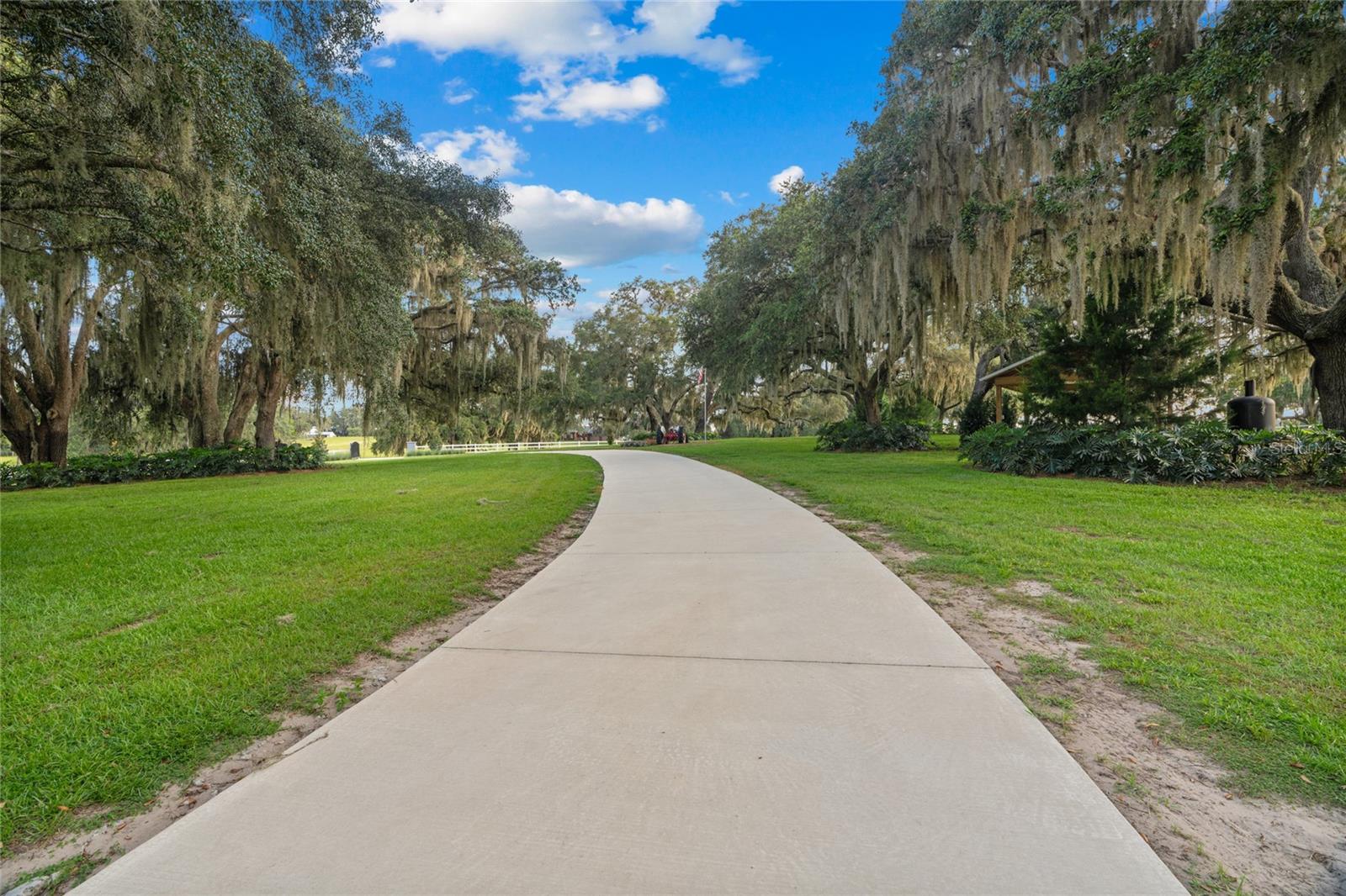 Image 7 of 86 For 21679 106th Lane Road