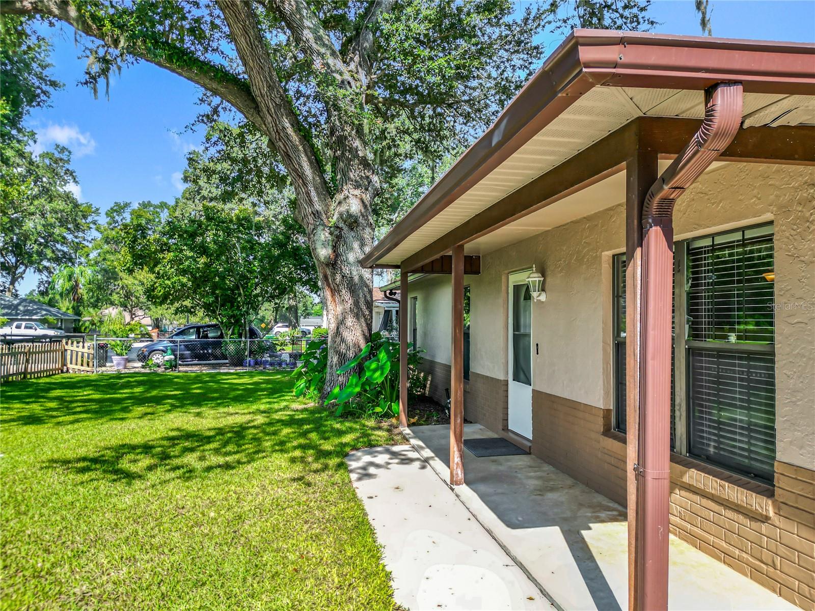 Image 4 of 53 For 5715 4th Place
