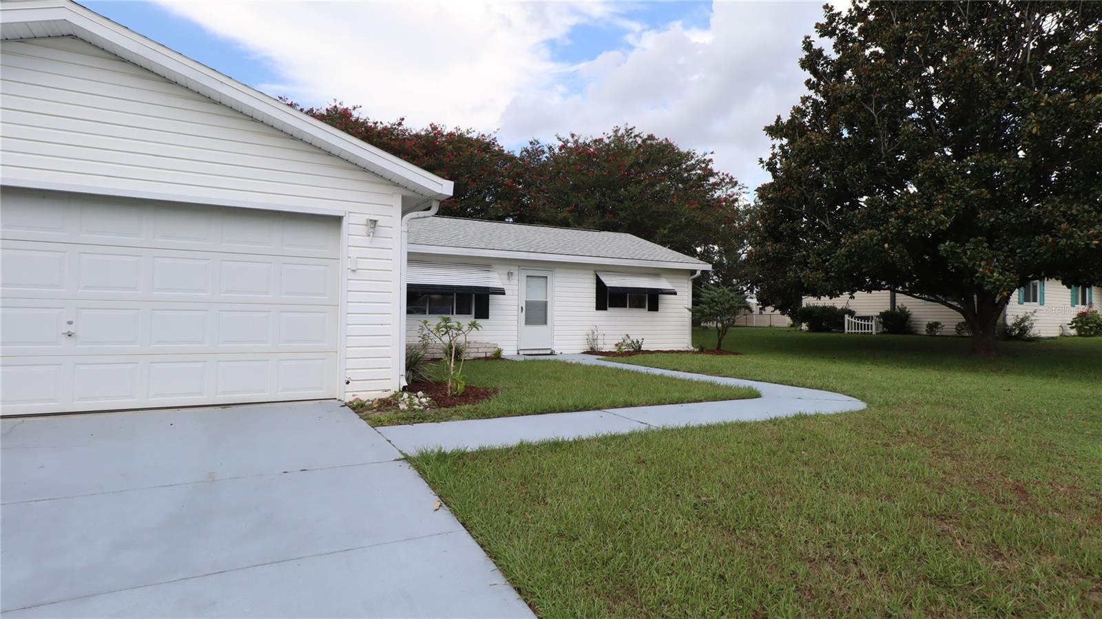 Image 3 of 35 For 10860 62nd Avenue