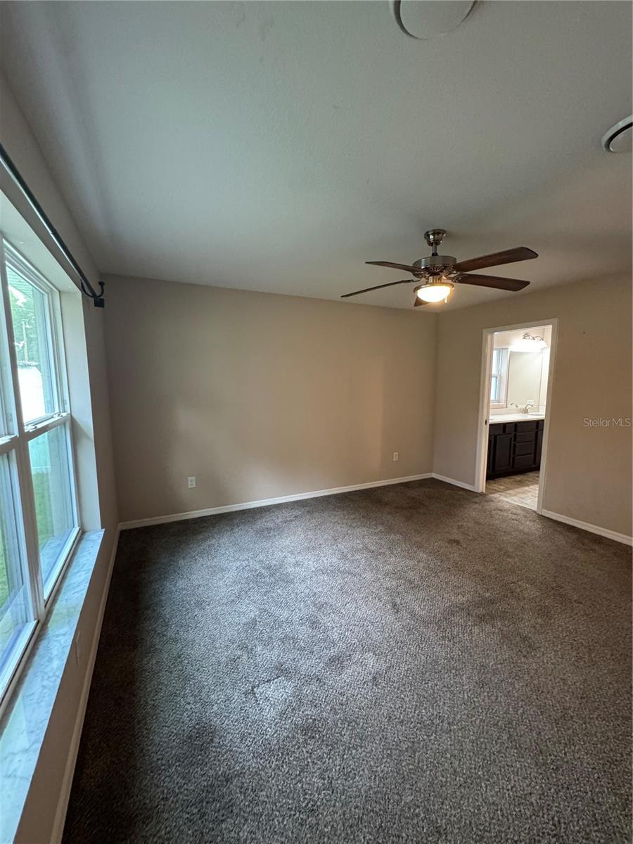 Image 10 of 20 For 9850 Sandree Drive