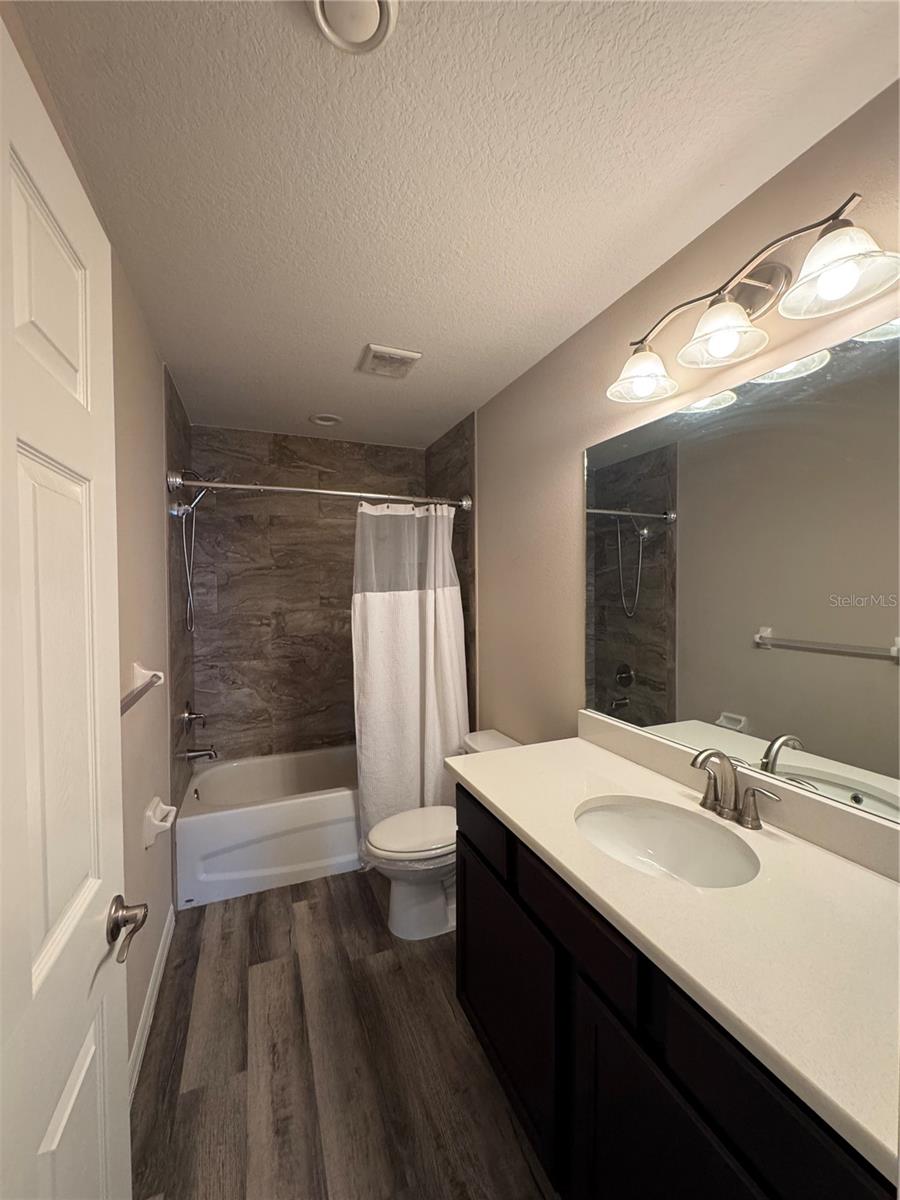 Image 17 of 20 For 9850 Sandree Drive