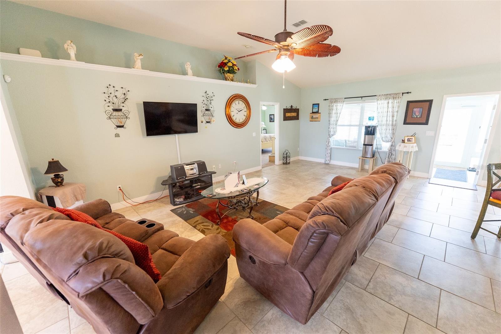 Image 13 of 68 For 3967 99th Street