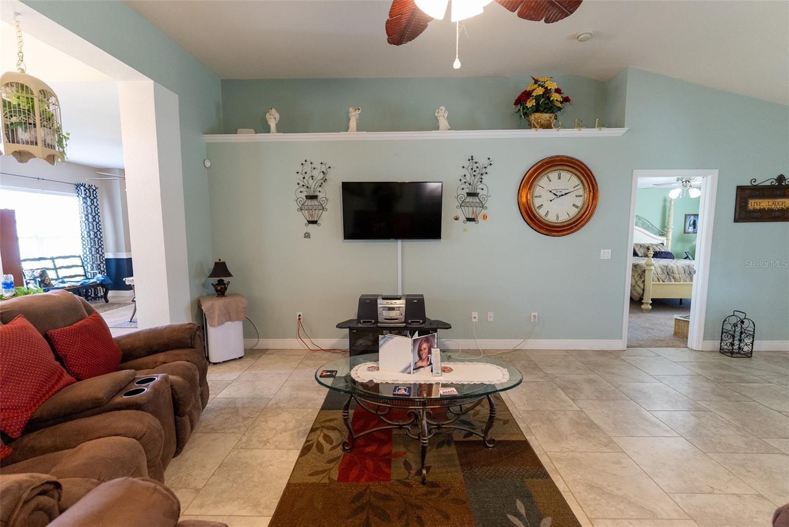 Image 18 of 68 For 3967 99th Street
