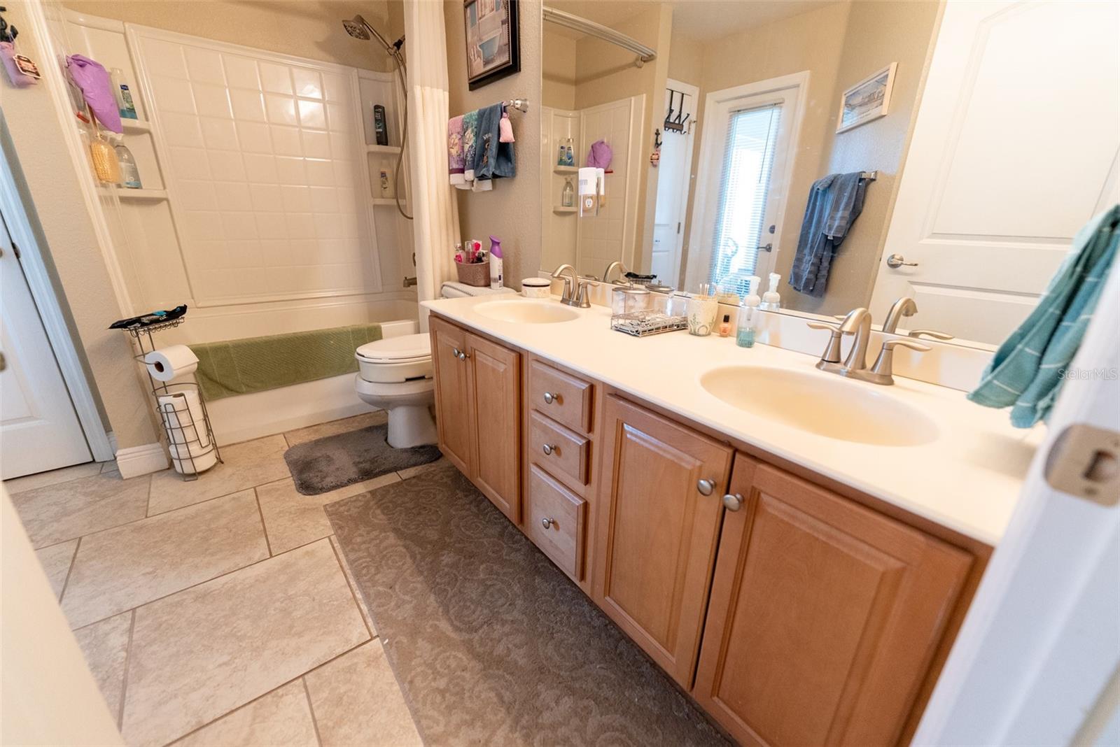 Image 36 of 68 For 3967 99th Street
