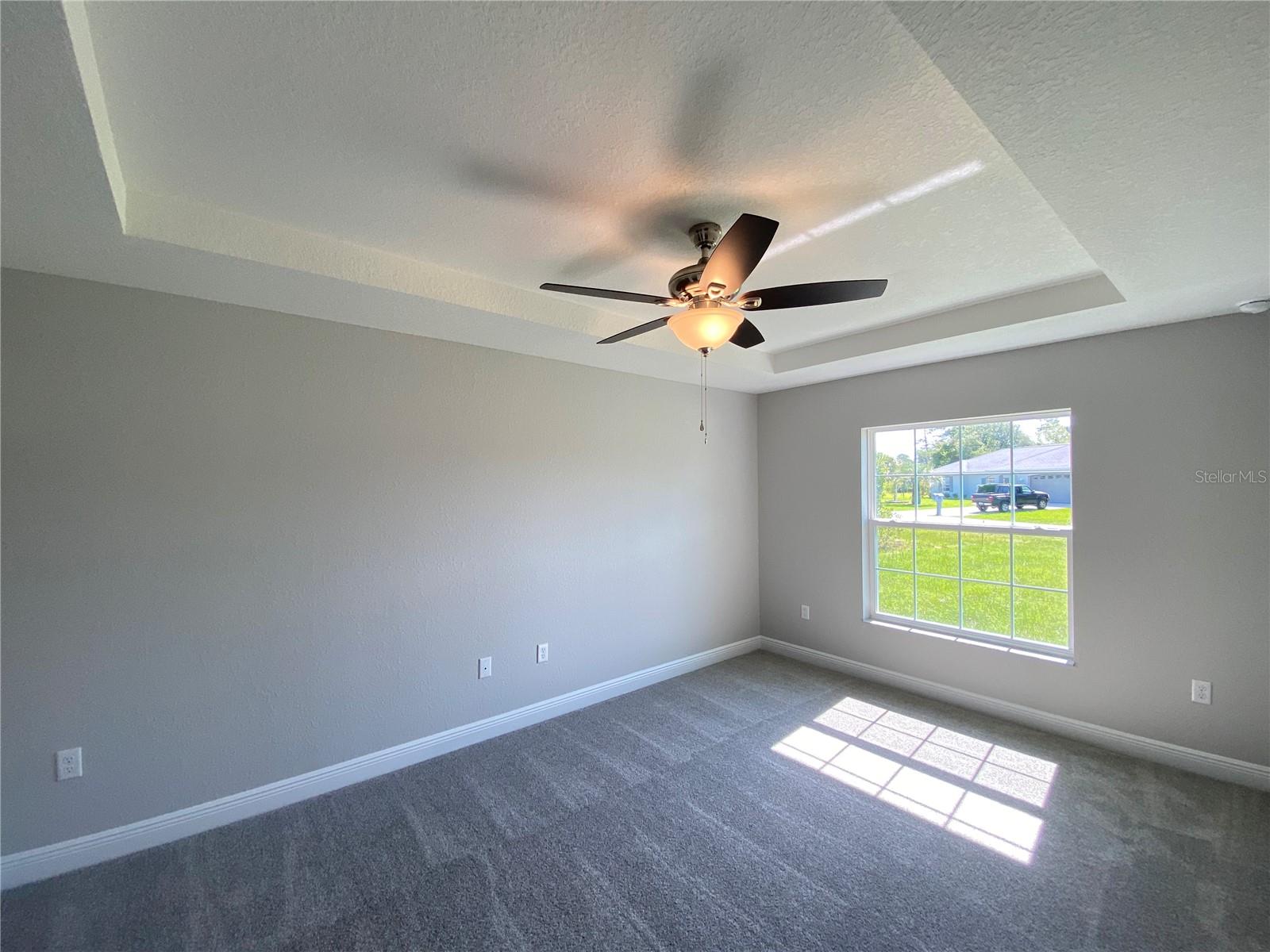 Listing photo id 11 for 13682 40th Avenue Road