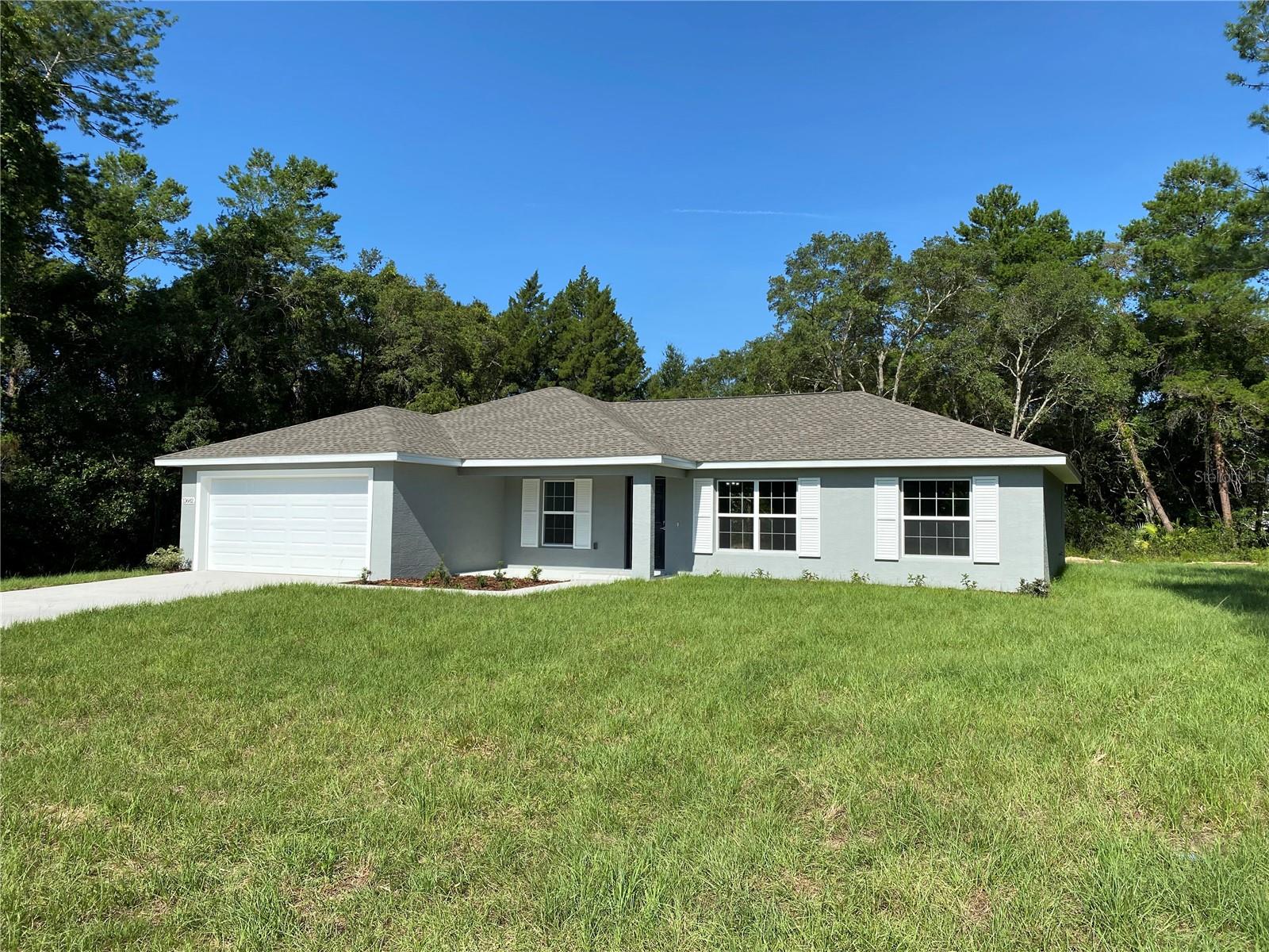 Listing photo id 0 for 13682 40th Avenue Road