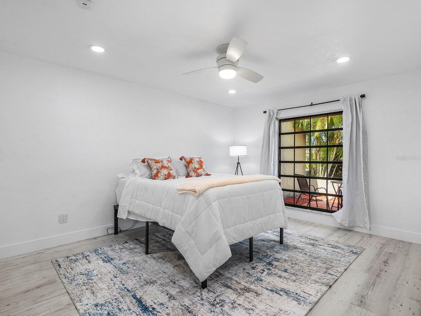 Image 18 of 32 For 185 7th Street