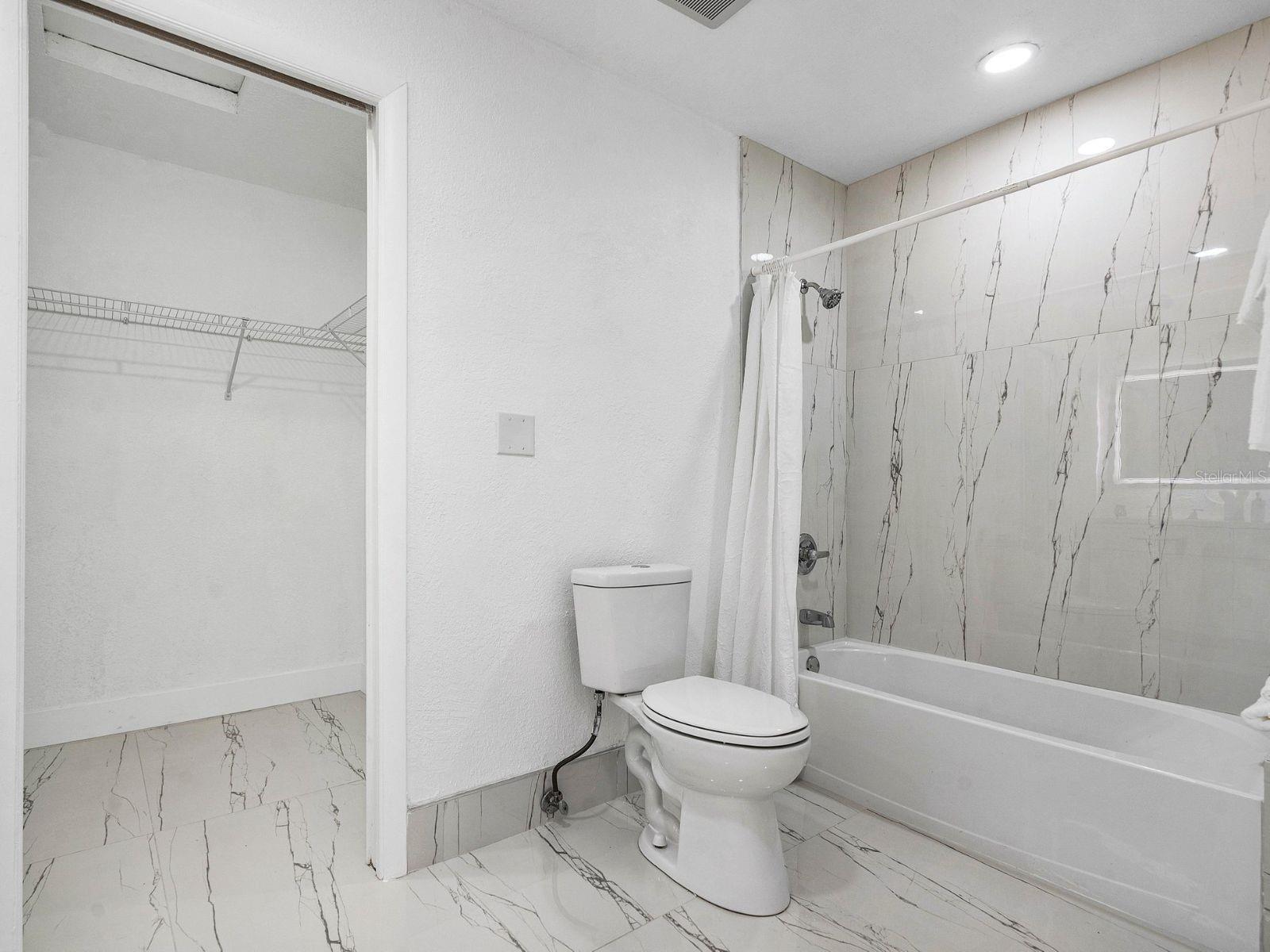 Image 21 of 32 For 185 7th Street